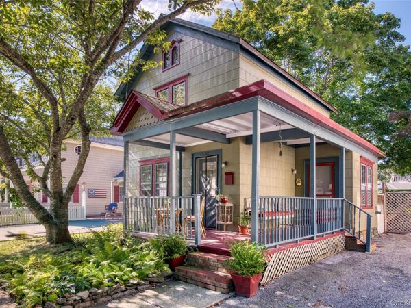 216 Broad Street, Greenport, NY 11944
