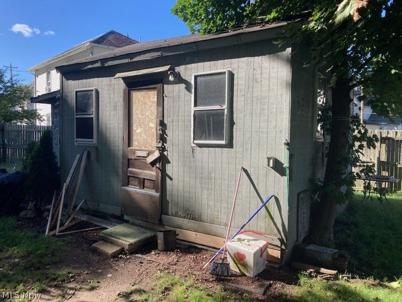 134 8th Street NE, New Philadelphia, OH 44663 Photo 9