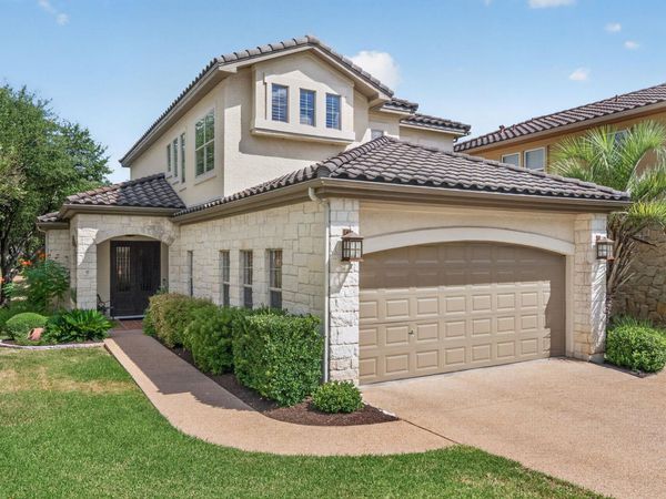 16 Swiftwater TRL, The Hills, TX 78738