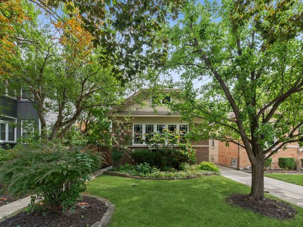 4053 N Lowell Avenue , Chicago, IL 60641