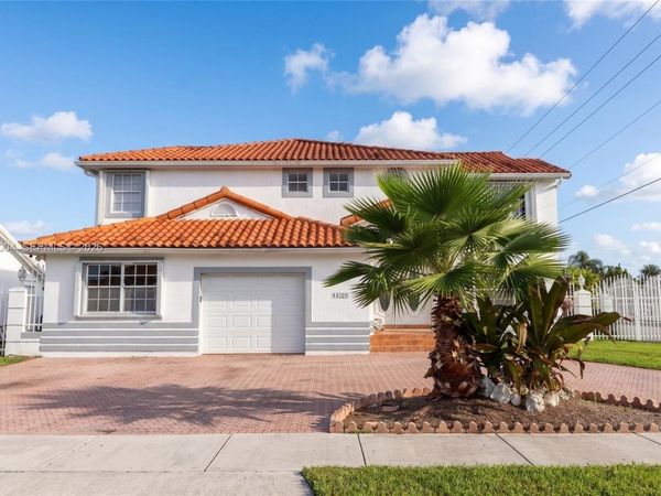 14203 SW 35th St , Miami, FL 33175