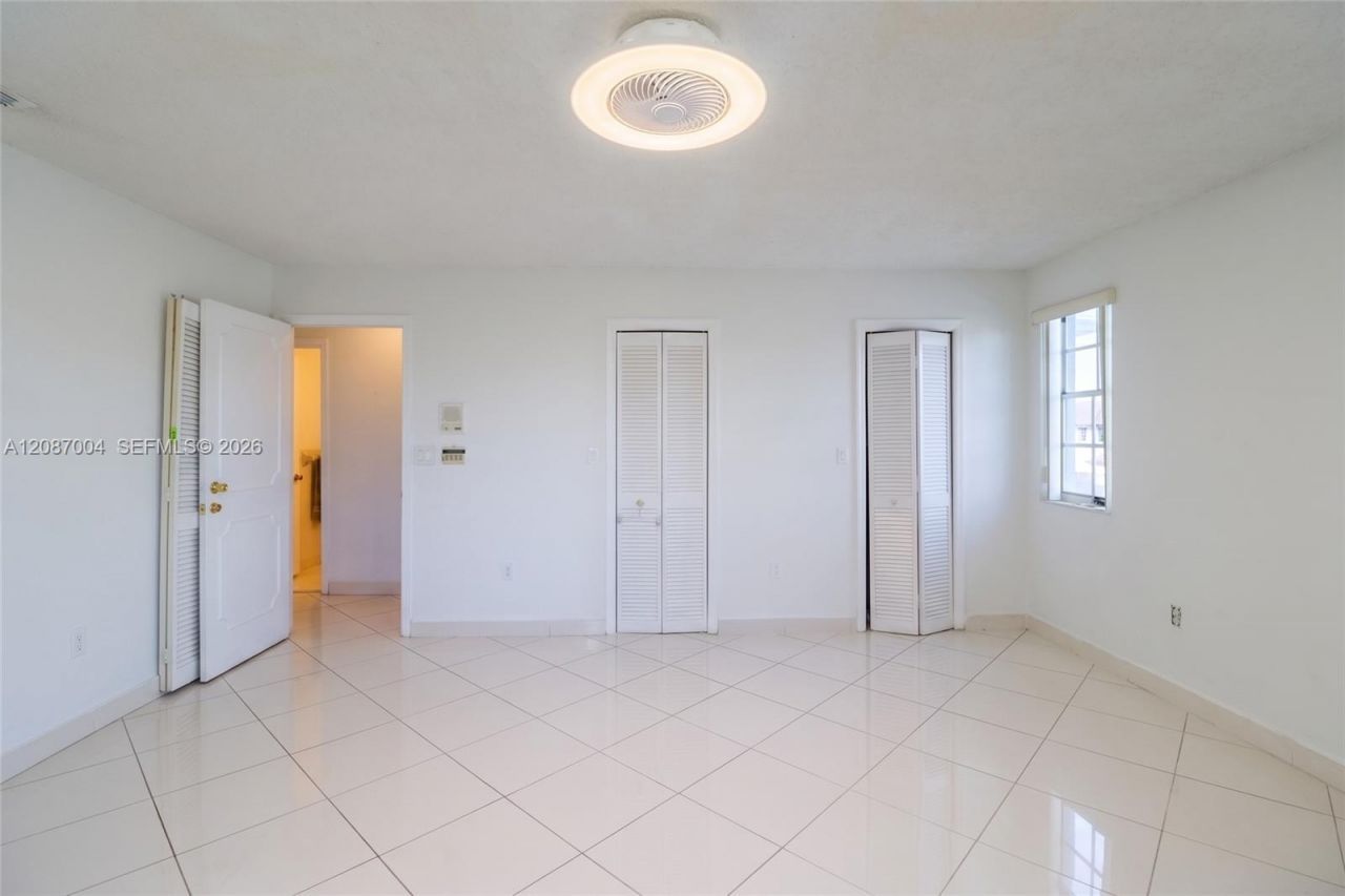 14203 SW 35th St , Miami, FL 33175 Photo