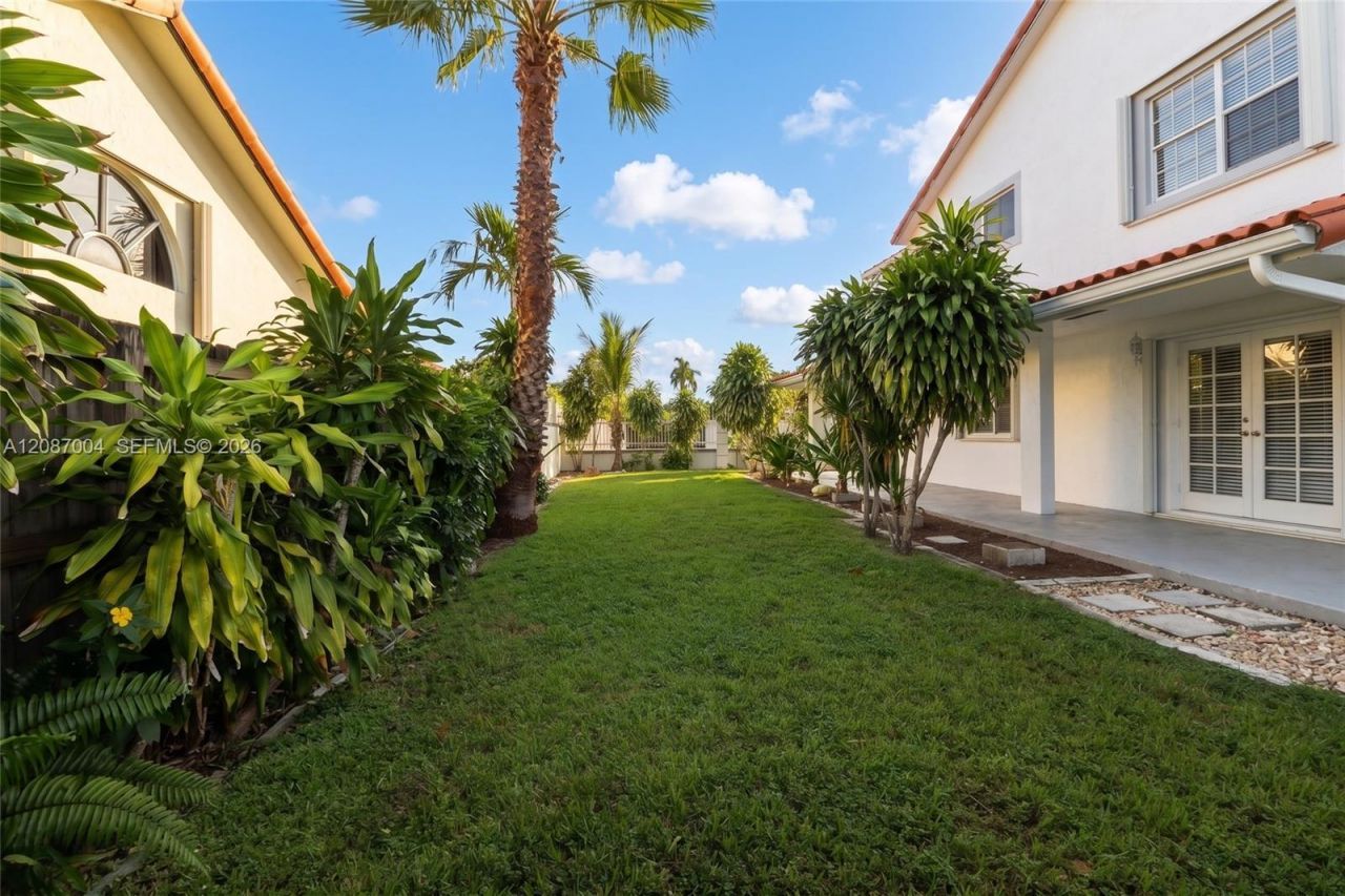 14203 SW 35th St , Miami, FL 33175 Photo