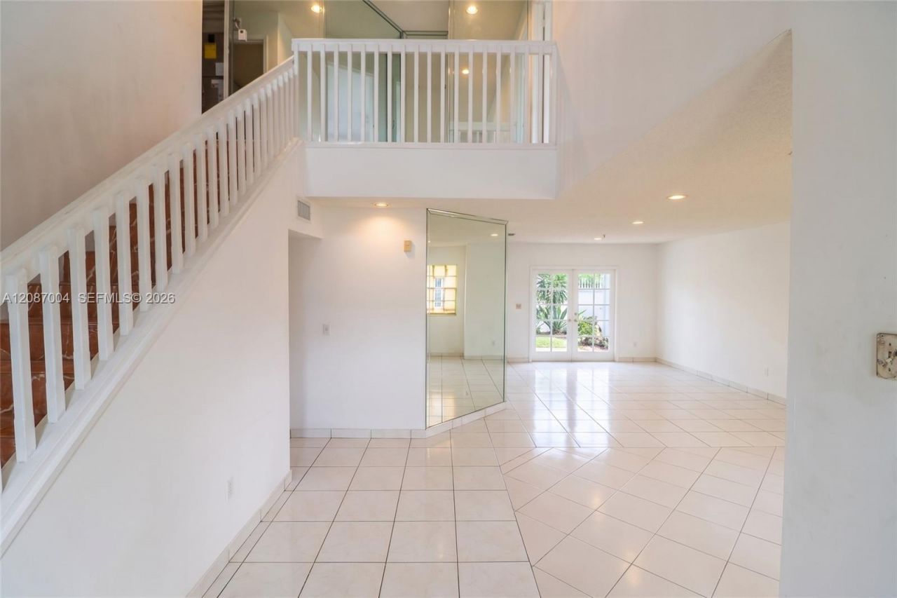 14203 SW 35th St , Miami, FL 33175 Photo