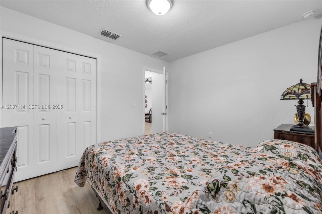 13822 SW 61 Pl Rd, Ocala, FL 34481 Photo