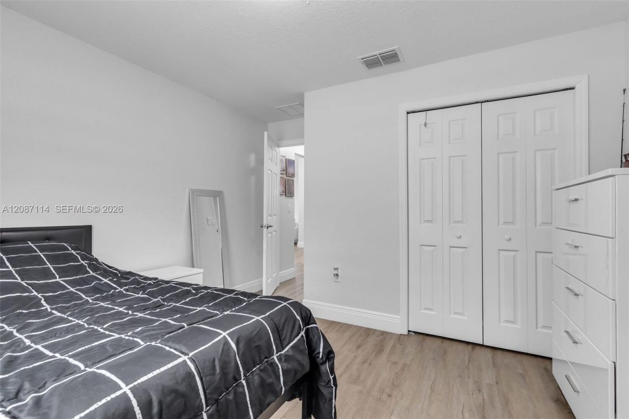 13822 SW 61 Pl Rd, Ocala, FL 34481 Photo