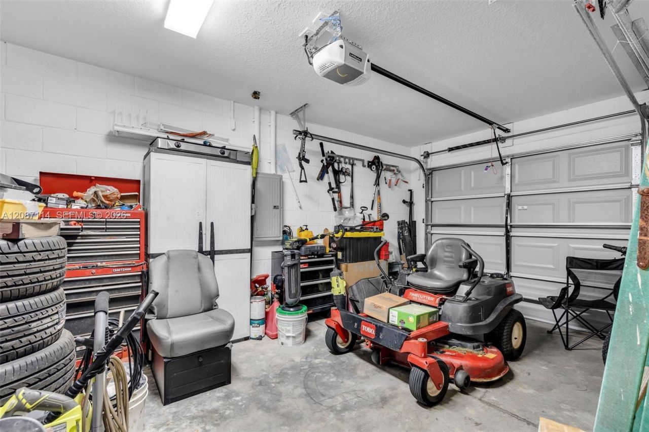 13822 SW 61 Pl Rd, Ocala, FL 34481 Photo