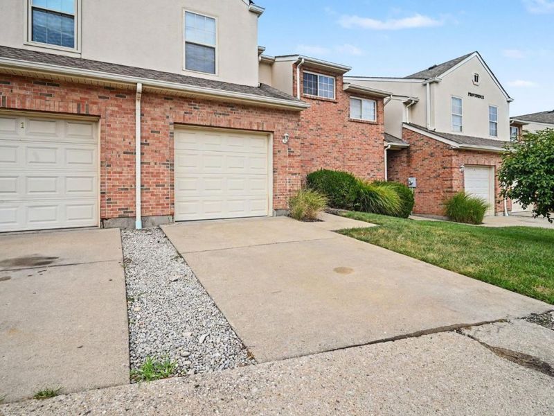 11 Providence Drive, Unit 2, Fairfield, OH 45014 Photo 3