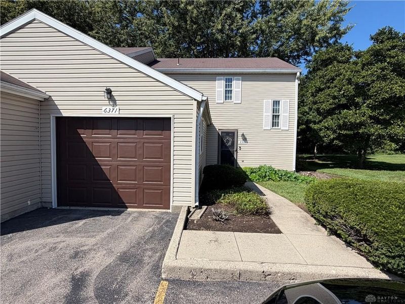 6371 Braxton Place, Centerville, OH 45459 Photo 3