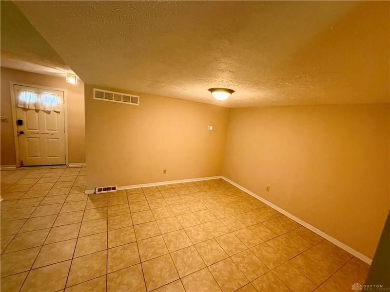6371 Braxton Place, Centerville, OH 45459 Photo 9