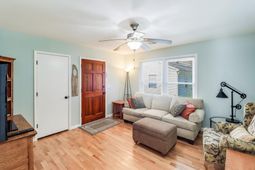 1728 Pinckney Park Drive photo 4