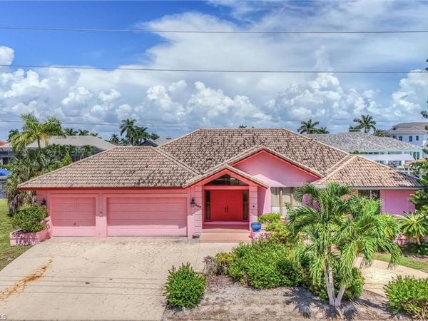269 N Barfield DR, MARCO ISLAND, FL 34145