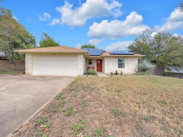 8300 Red Willow DR, Austin, TX 78736