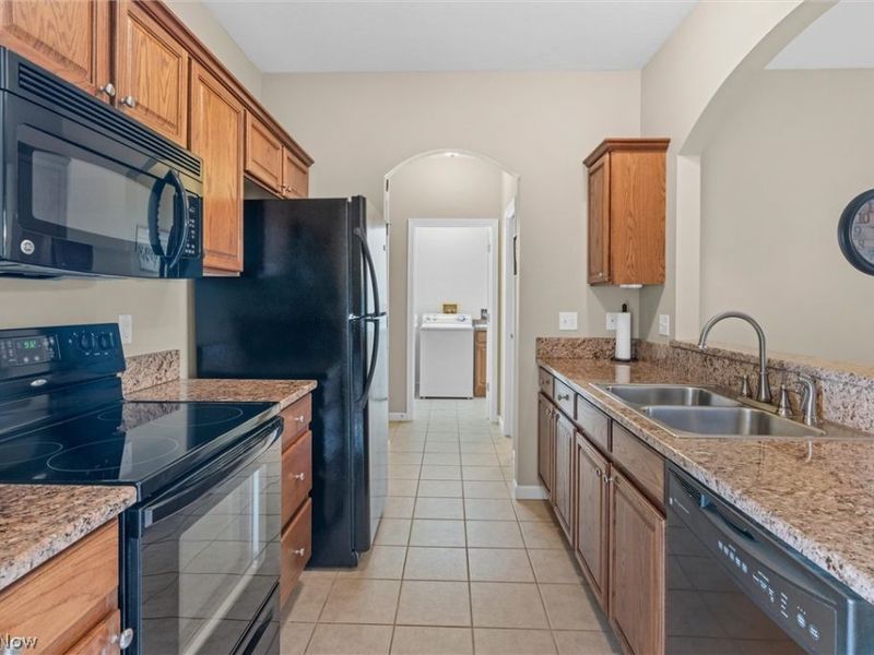 10943 Rocky Ledge Lane , Concord Township, OH 44077 Photo 6