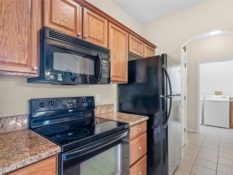 10943 Rocky Ledge Lane , Concord Township, OH 44077 Photo 8