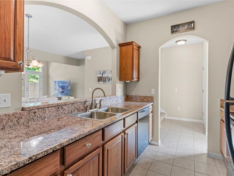 10943 Rocky Ledge Lane , Concord Township, OH 44077 Photo 9