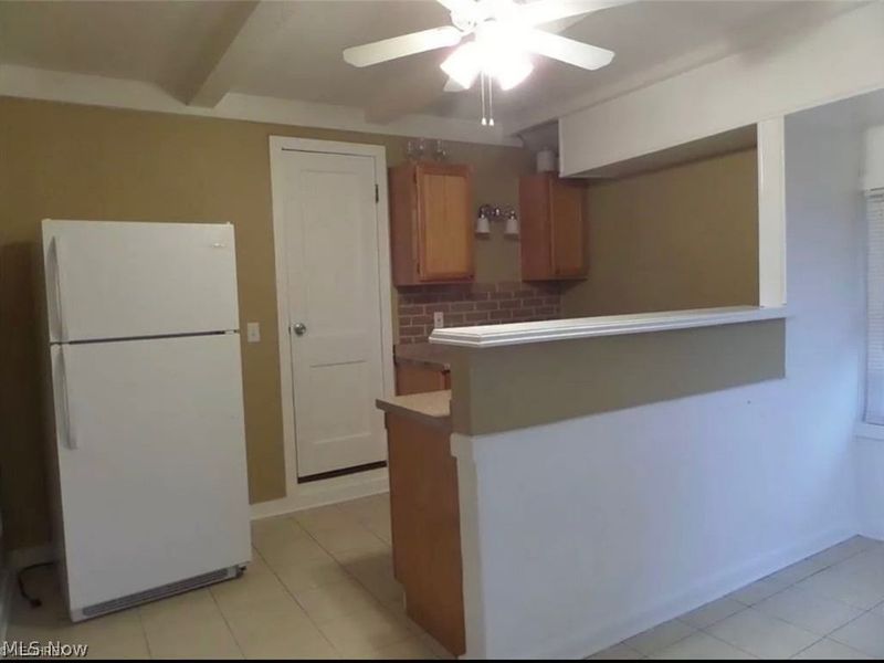 231 S Vine Street, Medina, OH 44256 Photo 3