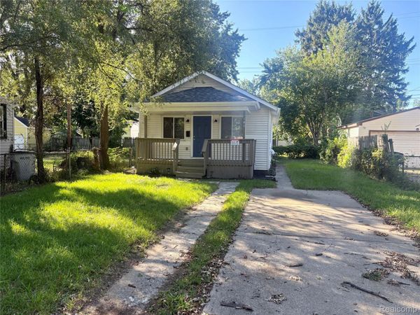 1140 E Elza Avenue, Hazel Park, Mi 48030