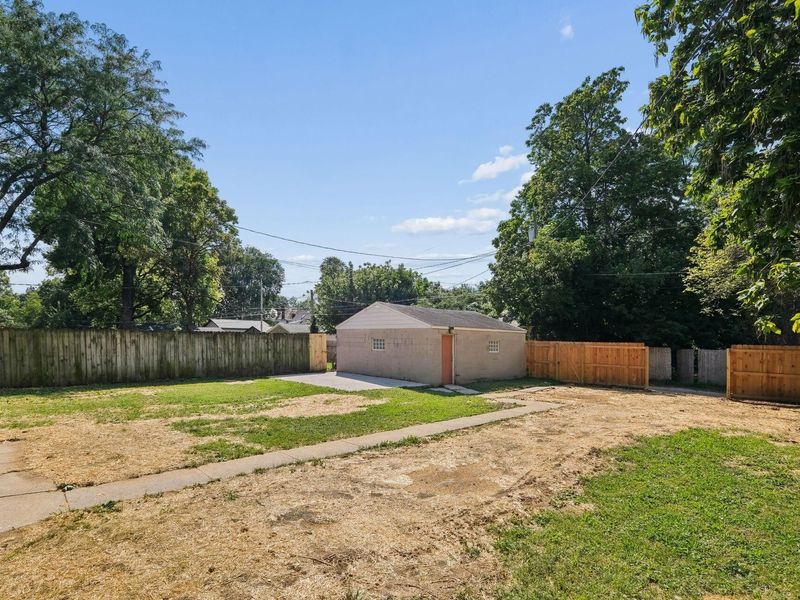659 Linwood Avenue, Columbus, OH 43205 Photo 58