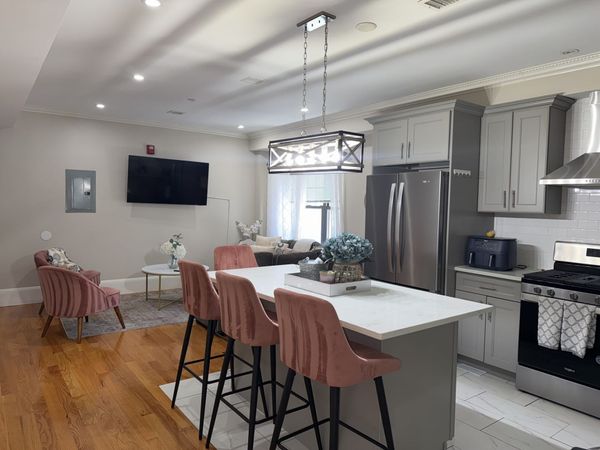 399 Broadway, Unit 1, Chelsea, MA 02150