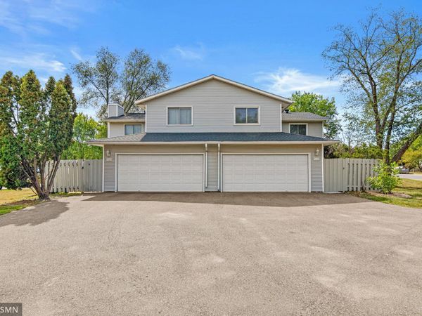 7688 Dunmore Road , Woodbury, MN 55125