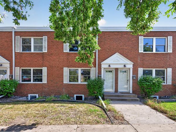 994 Cleveland Avenue S, Saint Paul, MN 55116