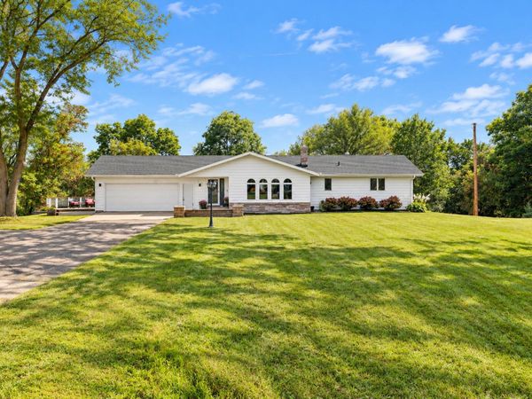 5840 Highway 19 Boulevard , Cannon Falls, MN 55009