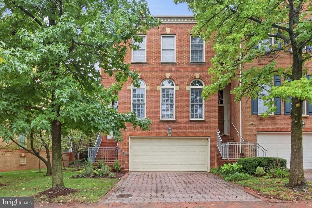 5160 California Lane, Alexandria, VA 22304 Main Photo