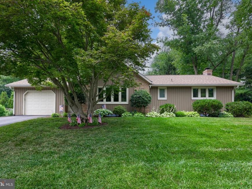2830 Countryside Drive , Lancaster, PA 17601 Main Photo