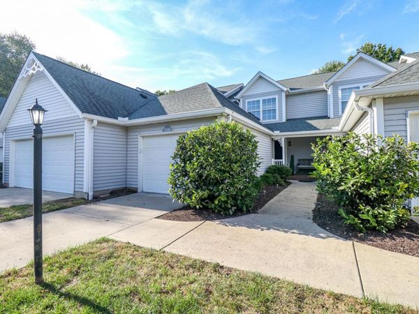 7576 Lake Pointe, Hamilton Twp, OH 45039