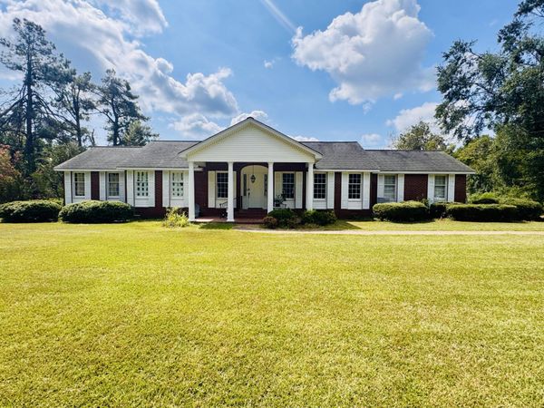 729 Ashland Road, Ripley, MS 38663