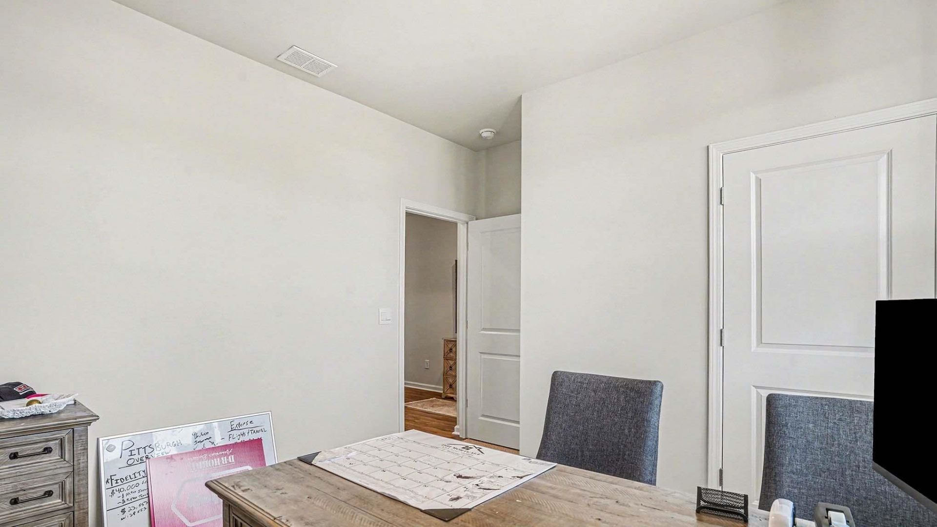 6031 Kermode Dr Photo 15