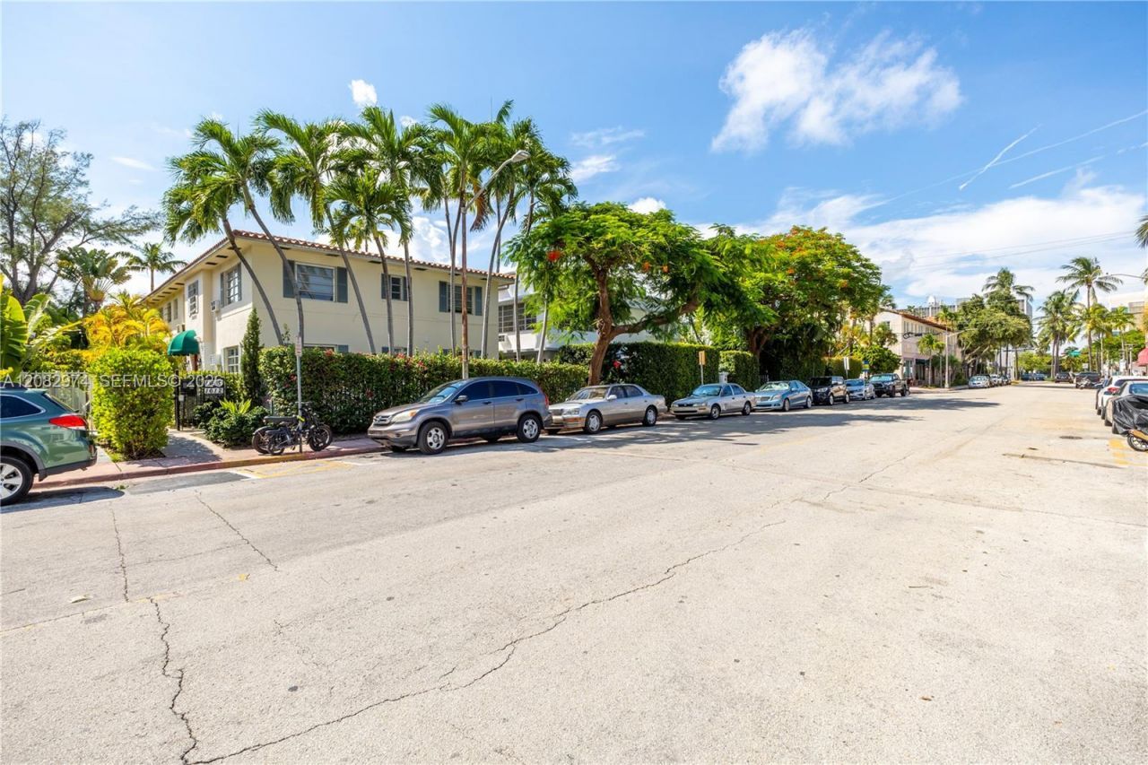 1610 Michigan Ave, Unit 5, Miami Beach, FL 33139 Photo
