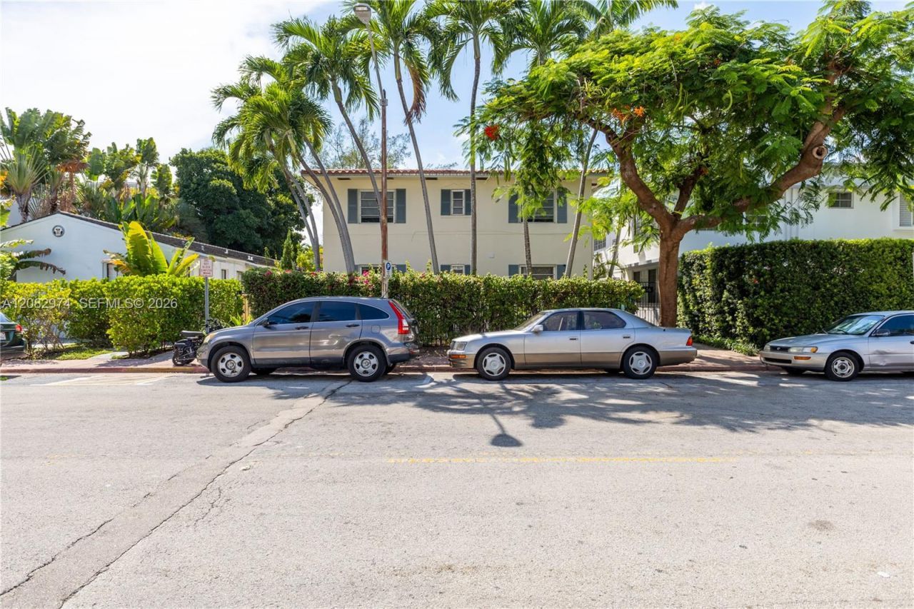 1610 Michigan Ave, Unit 5, Miami Beach, FL 33139 Photo