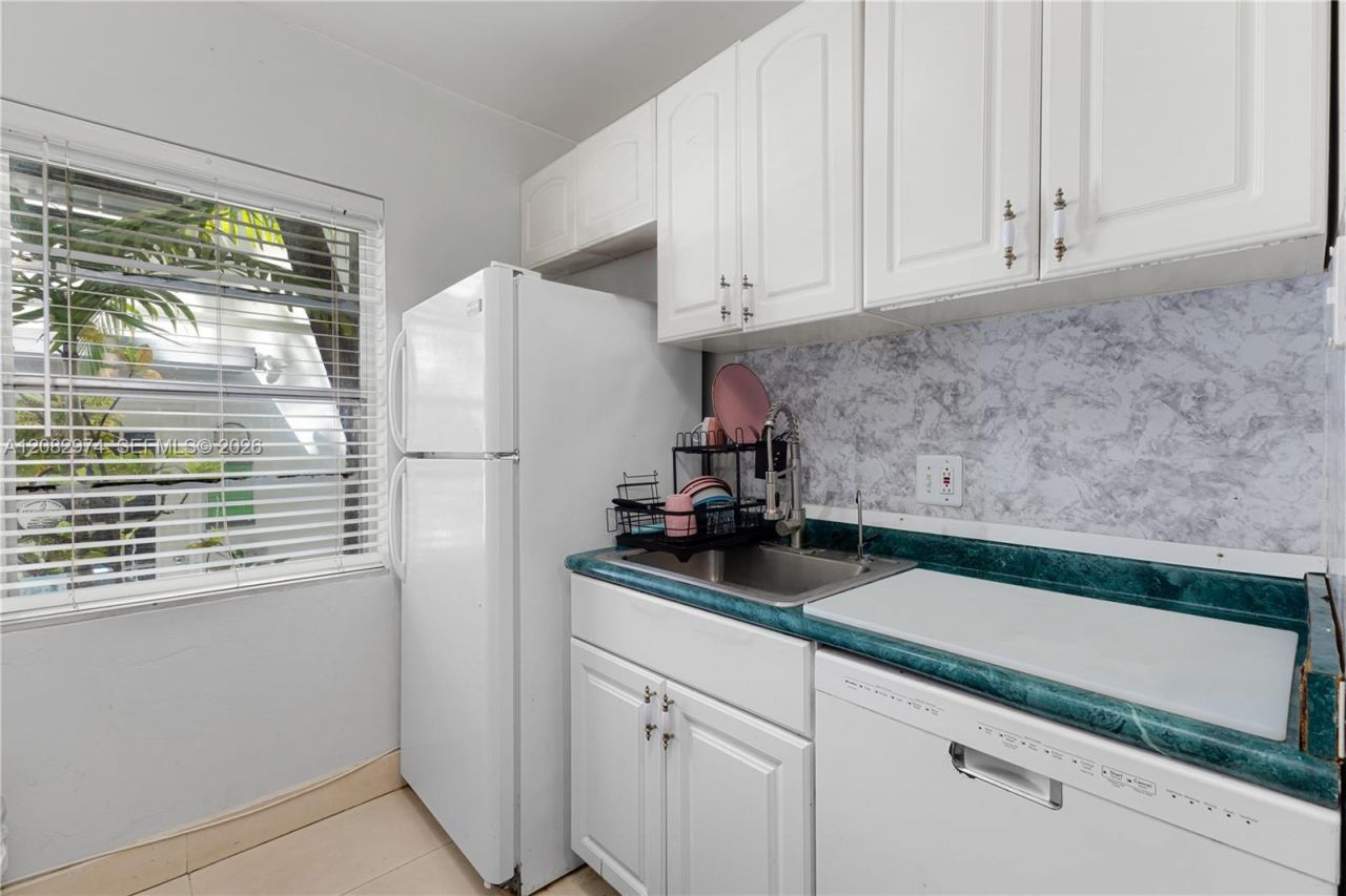 1610 Michigan Ave, Unit 5, Miami Beach, FL 33139 Photo