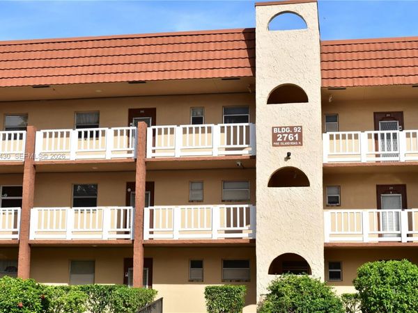 2761 N Pine Island Rd, Unit 310, Sunrise, FL 33322