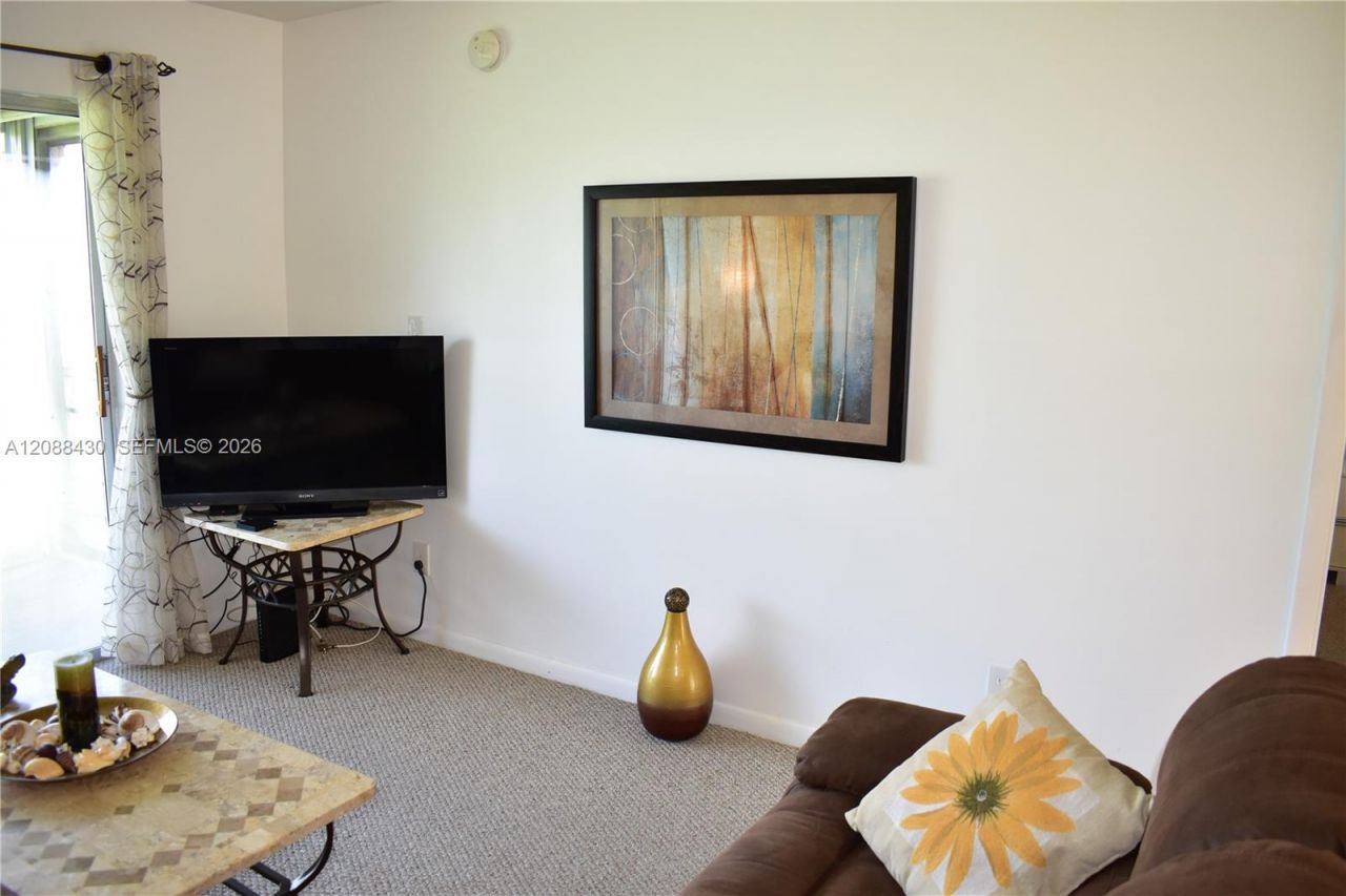 2761 N Pine Island Rd, Unit 310, Sunrise, FL 33322 Photo