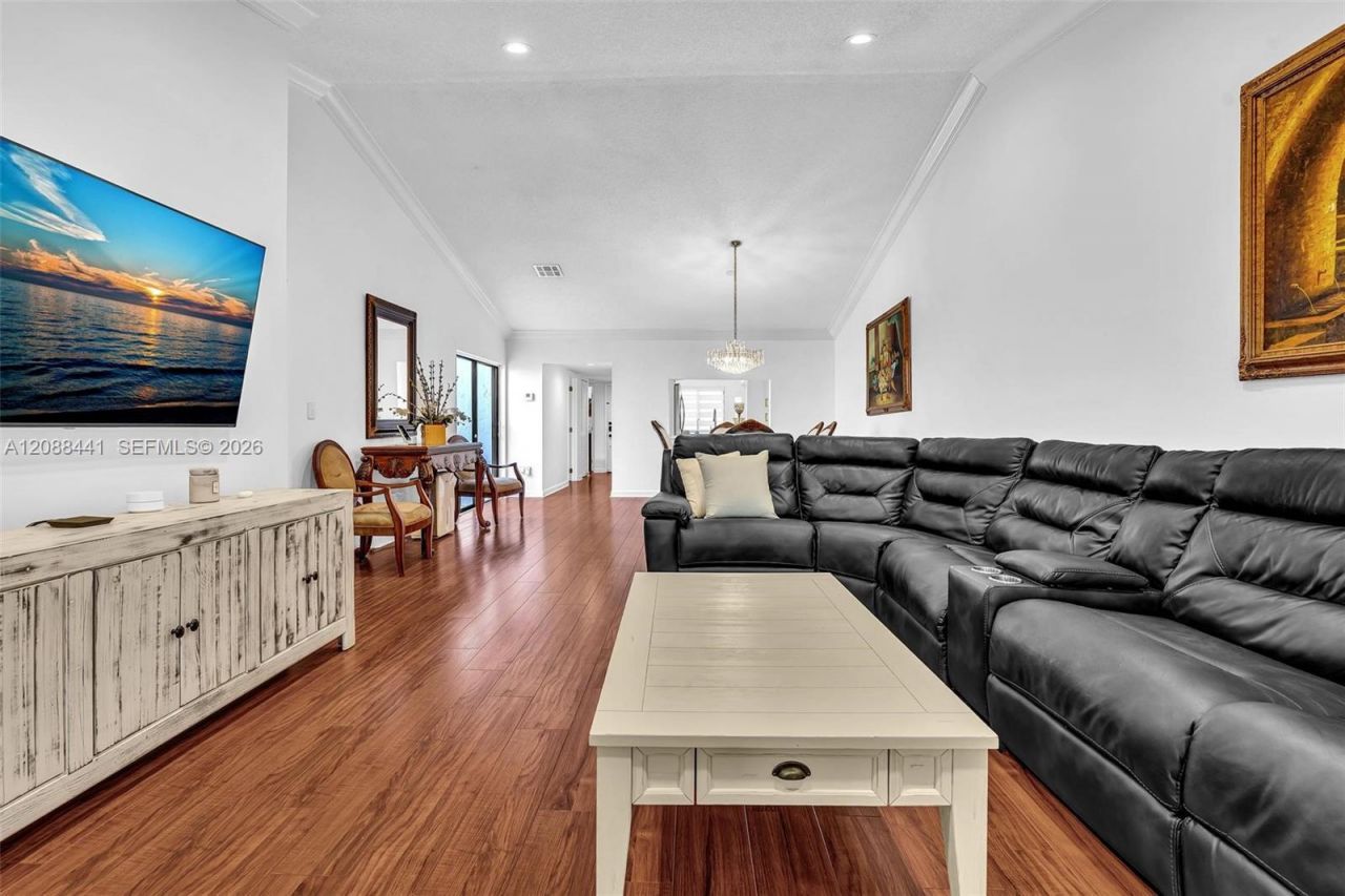 359 Fairway Cir, Unit 59, Weston, FL 33326 Photo