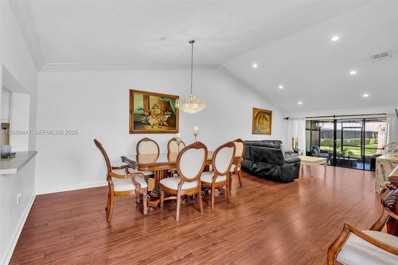 359 Fairway Cir, Unit 59, Weston, FL 33326 Photo