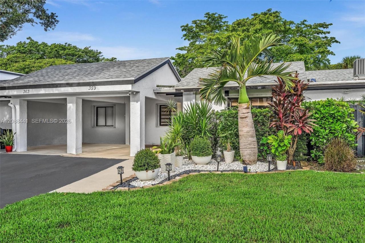 359 Fairway Cir, Unit 59, Weston, FL 33326 Photo