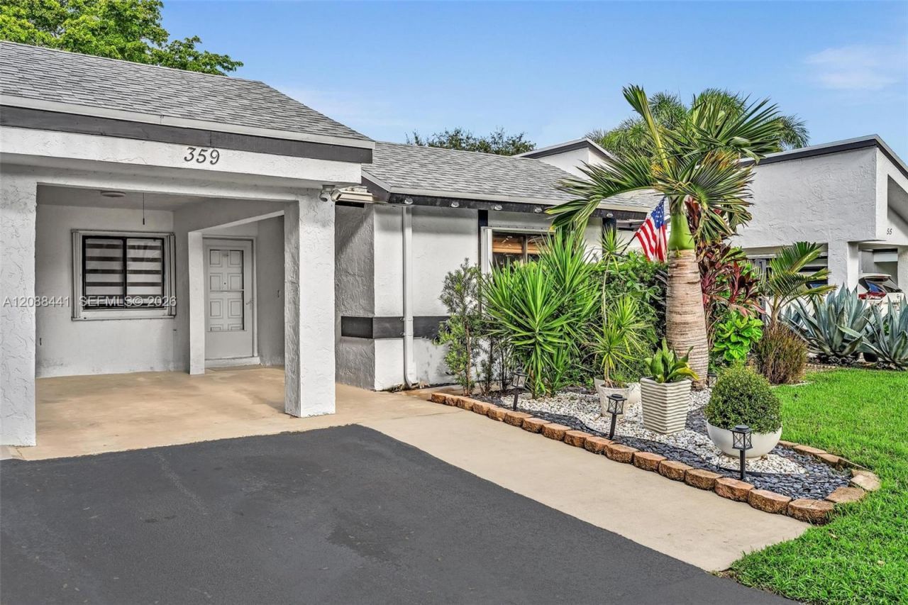 359 Fairway Cir, Unit 59, Weston, FL 33326 Photo