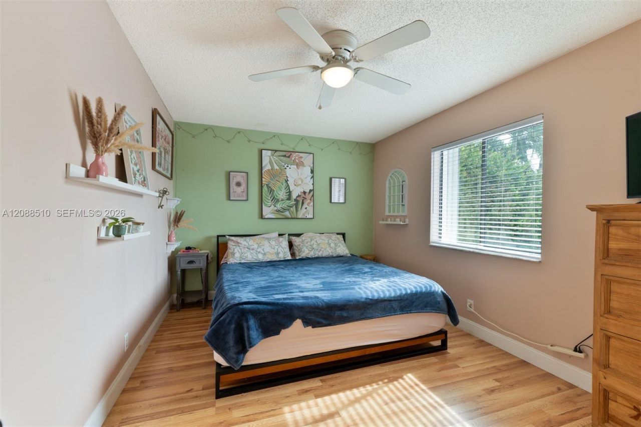 2160 NW 110th Ave, Sunrise, FL 33322 Photo