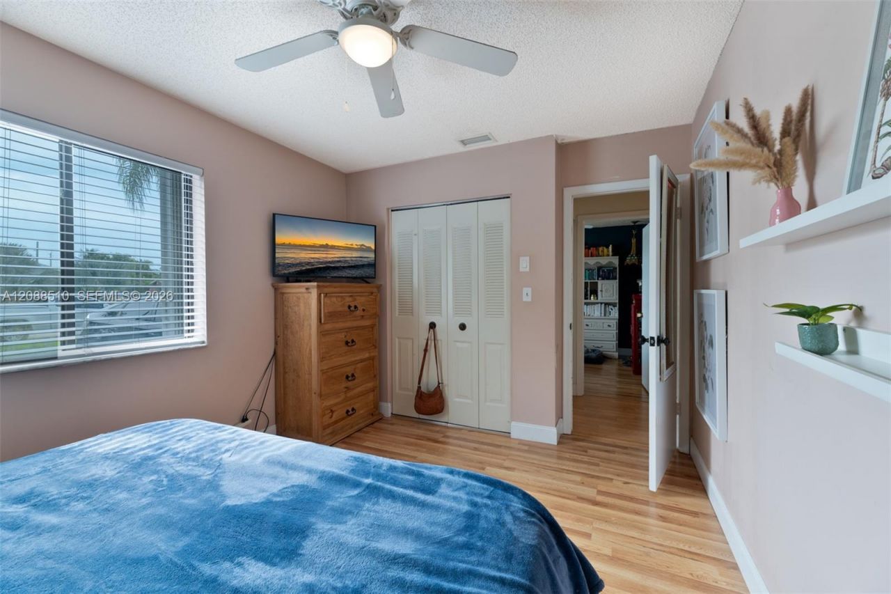 2160 NW 110th Ave, Sunrise, FL 33322 Photo