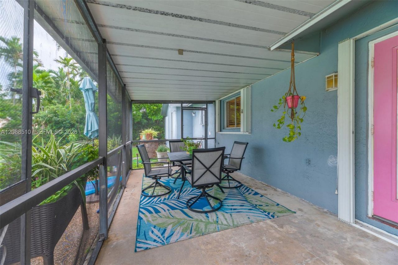2160 NW 110th Ave, Sunrise, FL 33322 Photo