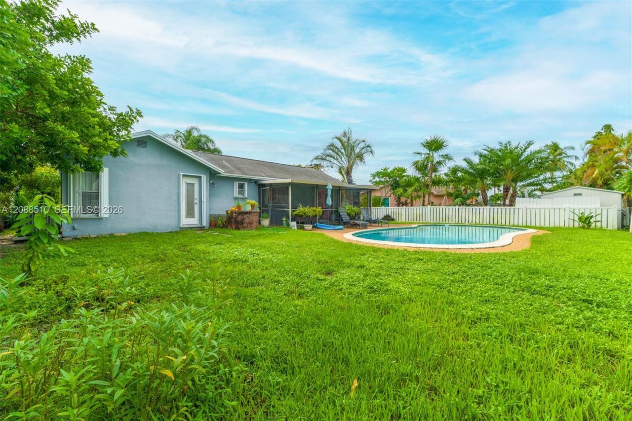 2160 NW 110th Ave, Sunrise, FL 33322 Photo