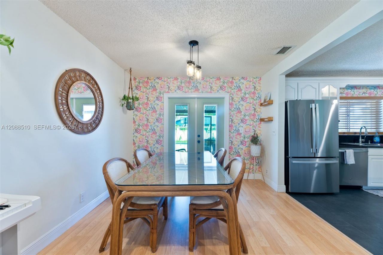 2160 NW 110th Ave, Sunrise, FL 33322 Photo