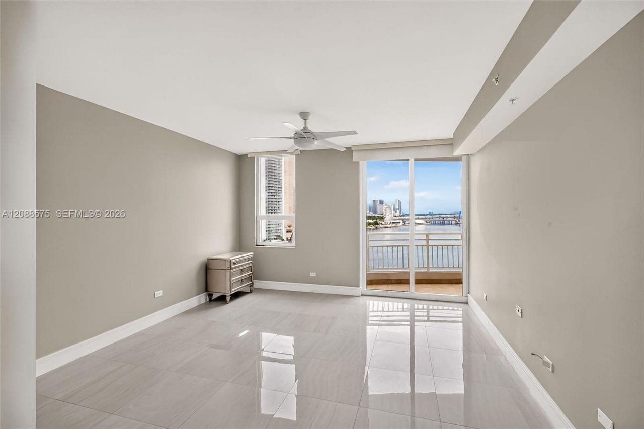848 Brickell Key Dr, Unit 1104, Miami, FL 33131 Photo