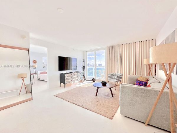 1035 West Ave, Unit 704, Miami Beach, FL 33139