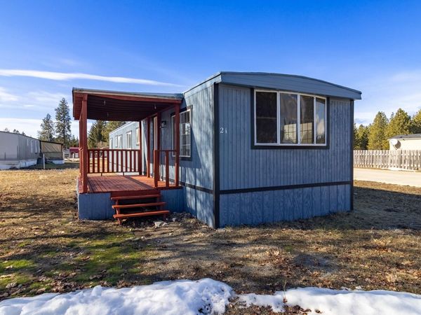40414 N Newport Hwy, Chattaroy, WA 99009