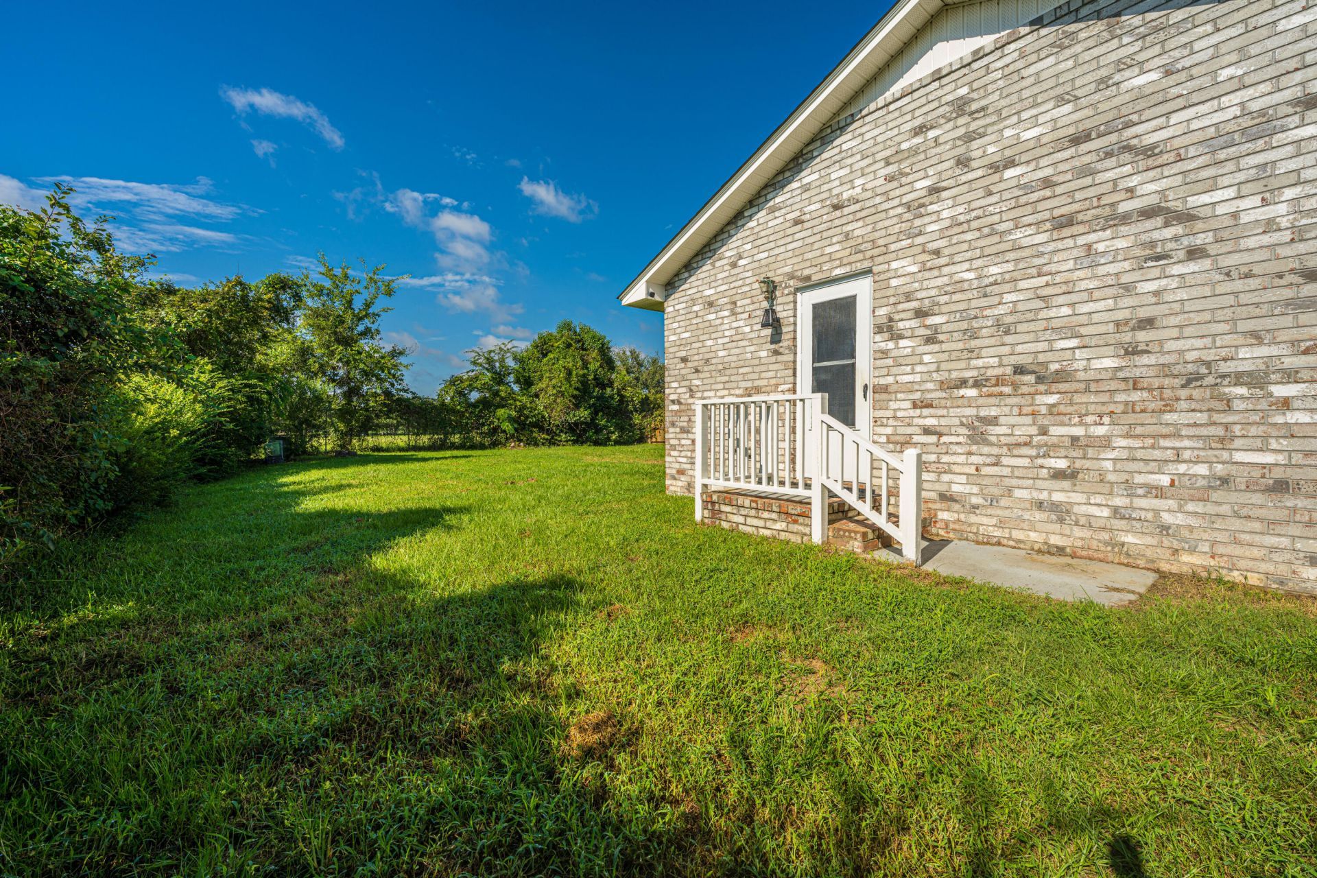 1326 Lawton Court Photo 22